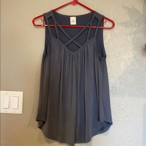 Flowy grey Hummingbird tank size small